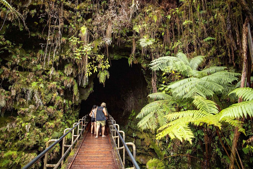 Picture 7 for Activity Hawaii: All-Inclusive Volcanoes and Waterfalls Private Tour