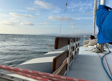 Los Angeles: Marina del Rey Cruise on a Classic Sailboat