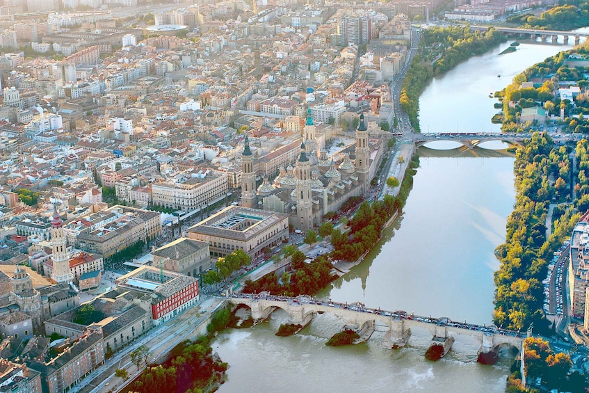 Picture 1 for Activity Zaragoza: Historical Tour of the Old District with a Guide