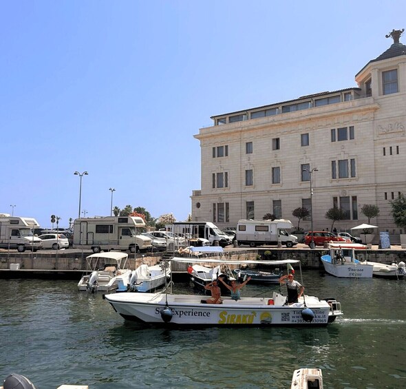 Picture 3 for Activity Siracusa:Ortigia & SeaCaves Boat Tour+Prosecco,Fruit,Snorkel