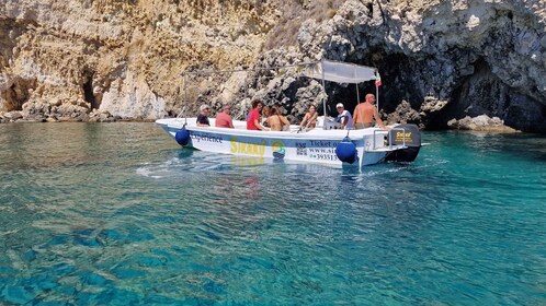 Siracusa:Ortigia & SeaCaves Boat Tour+Prosecco,Fruit,Snorkel