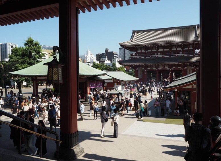 Picture 7 for Activity Tokyo: Imperial Palace, Sensō-ji Temple, & Tokyo Tower Tour