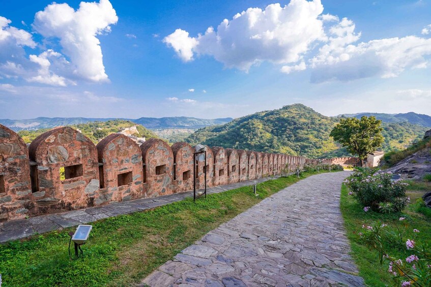 Picture 3 for Activity Private Day Tour to Kumbhalgarh Fort & Ranakpur Jain Temple