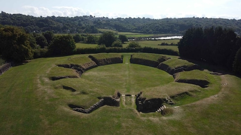 From Cardiff: Caerleon, Tintern Abbey and Three Castles Tour