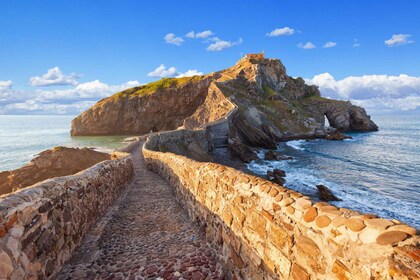 Desde Bilbao: Gaztelugatxe y Gernika Tour