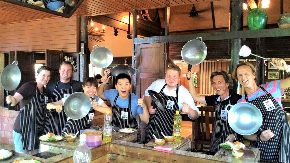 Picture 1 for Activity Ubud: Virgin Coconut Oil Making Class and Market Tour