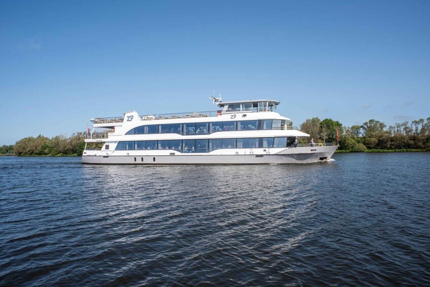 Picture 16 for Activity Biesbosch: Boat Cruise through National Park