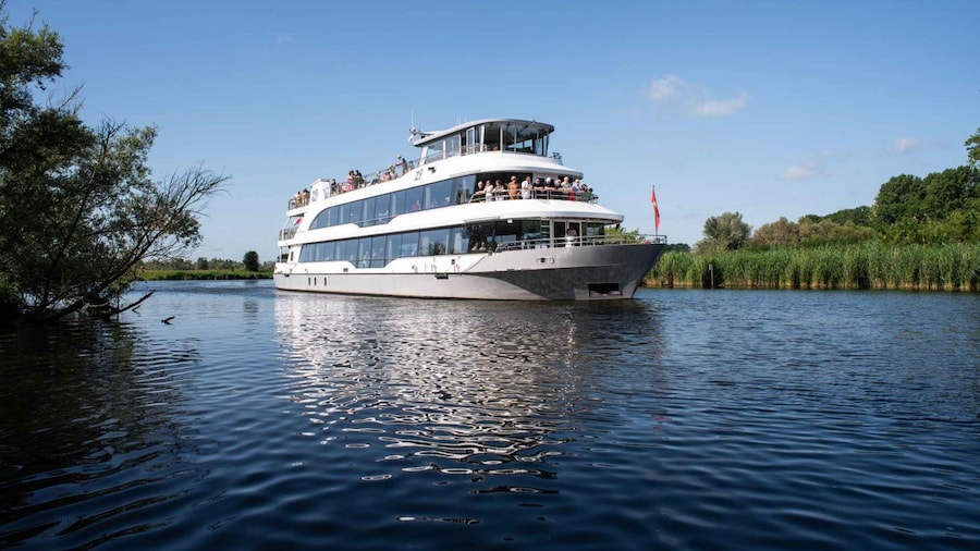 Biesbosch: Boat Cruise through National Park