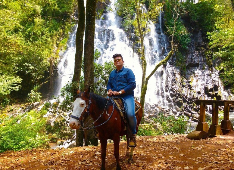 Picture 1 for Activity Valle de Bravo: Waterfall Riding Tour