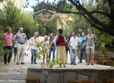 Héraklion Crète : Leçon de danse crétoise et grecque à Arolithos
