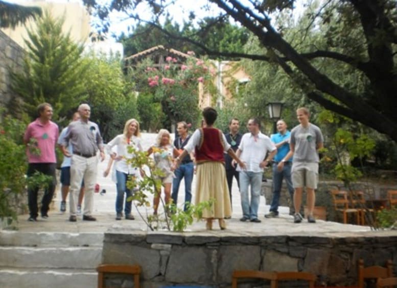 Heraklion Crete: Cretan and Greek Dance Lesson at Arolithos