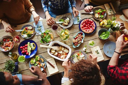 A traditional southern day with lunch at a local’s home