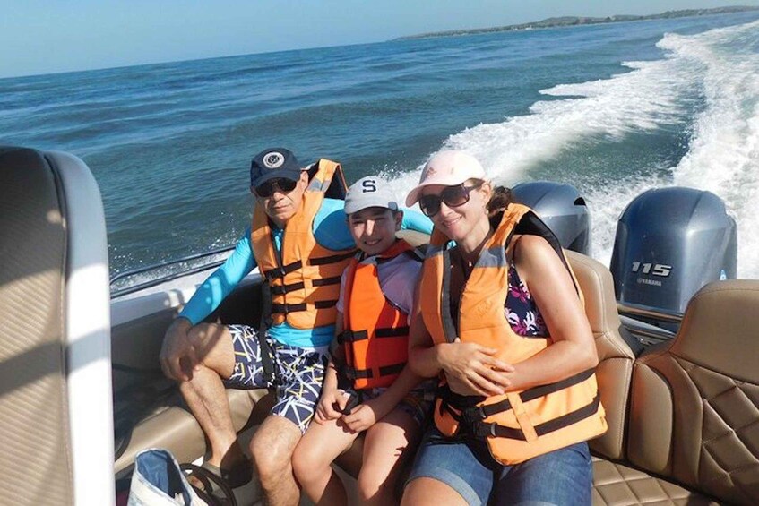 Cartagena: Family Day To The Rosario Islands Up To 12 People