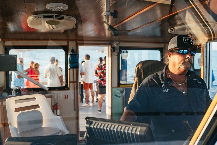 Picture 8 for Activity St. Petersburg: Sunset Cruise with Sunshine Skyway Bridge