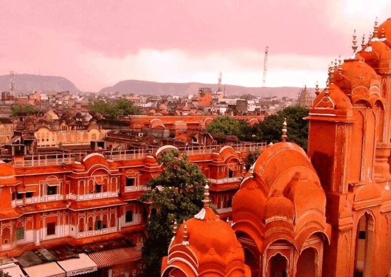 Picture 4 for Activity Guided Walking Tour of Divinity Jaipur with a Local