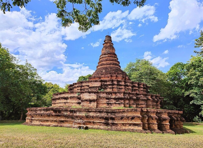 Picture 5 for Activity Chiangmai :The beginning of Lanna civilazation in Lamphun.