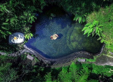 Ubud: Floating Breakfast, Jungle Swing & Spa Romantic Tour