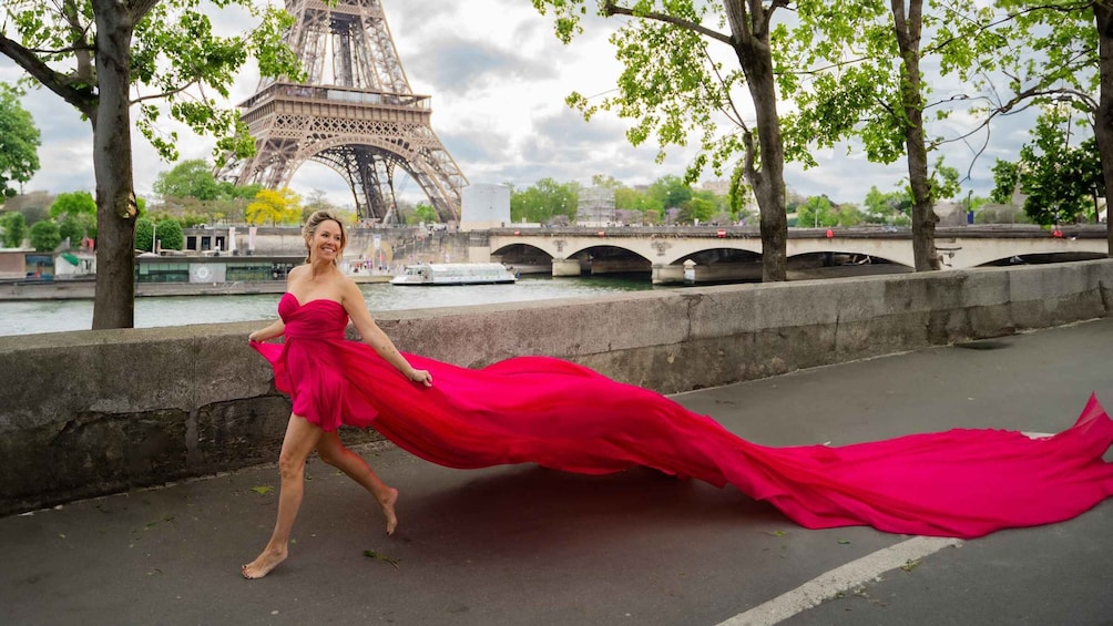 Picture 4 for Activity Paris: Private Flying-dress Photoshoot @jonadress