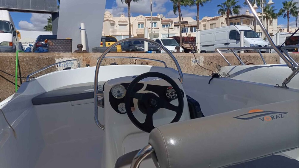 Picture 6 for Activity Benalmadena: without a license Boat Rental