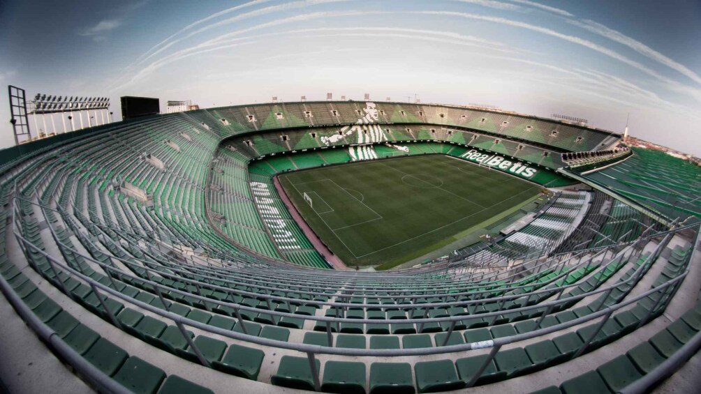 Picture 3 for Activity Live Real Betis football matches & atmosphere with local fan