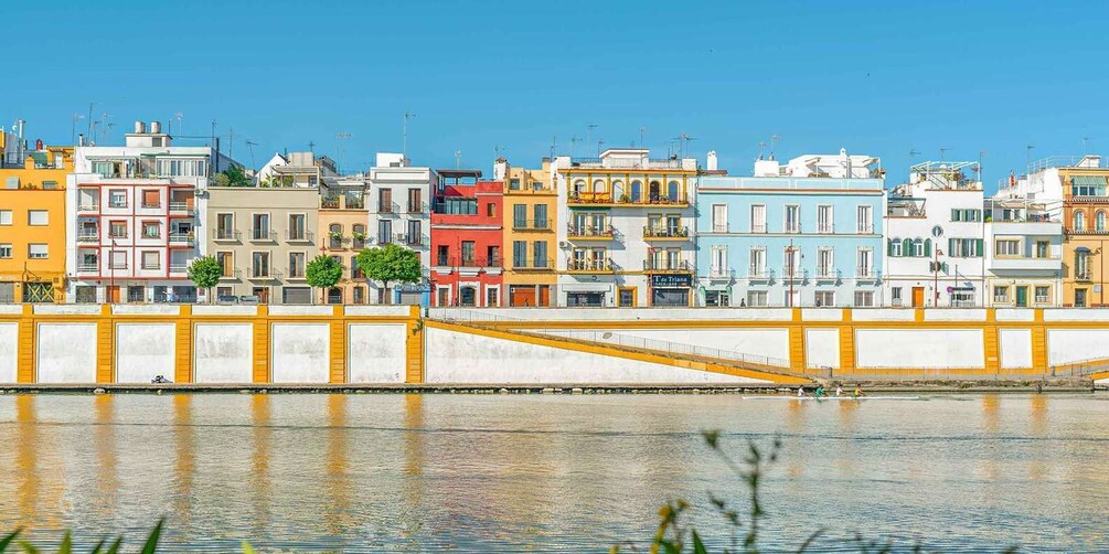 2-Hour Private Guided Walking Tour of Triana