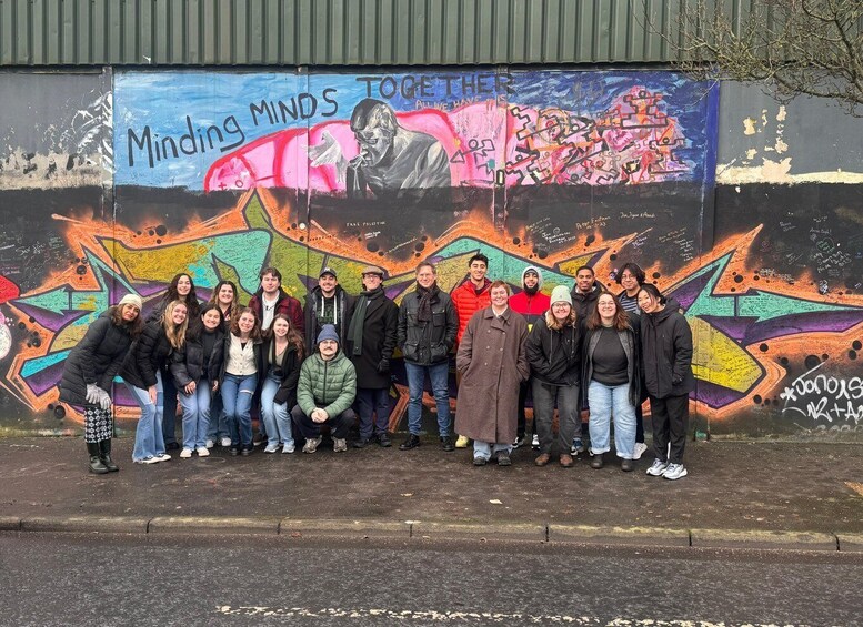 Belfast: Peacewall and Political History Black Taxi Cab Tour