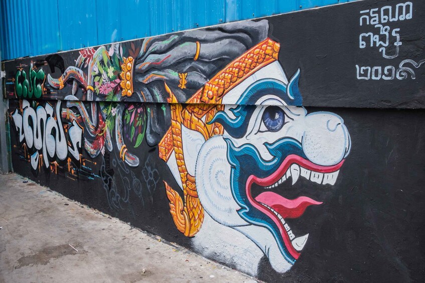 Picture 9 for Activity Phnom Penh: Street Art & Food Tour by Tuk-Tuk