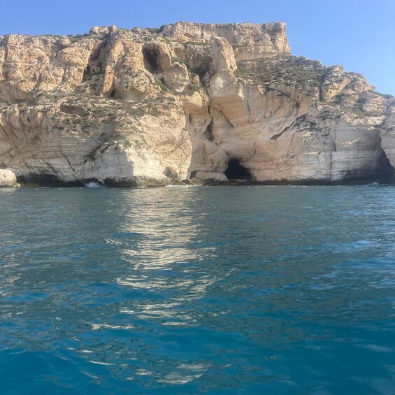 Picture 3 for Activity Cagliari: Gulf of Cagliari Boat Tour with an Aperitif