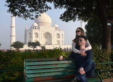 From Jaipur: Taj Mahal Sunrise Tour with Transfer to Delhi