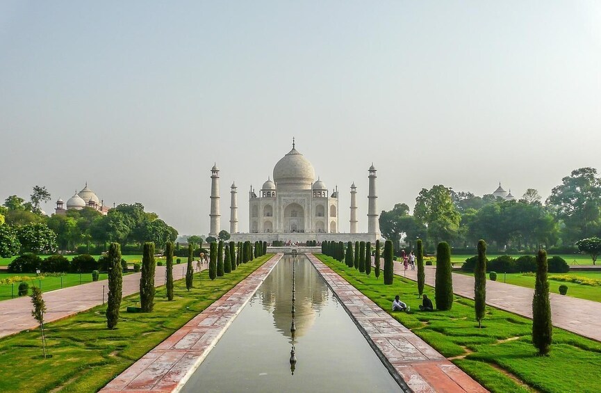 From Jaipur: Taj Mahal Sunrise Tour with Transfer to Delhi