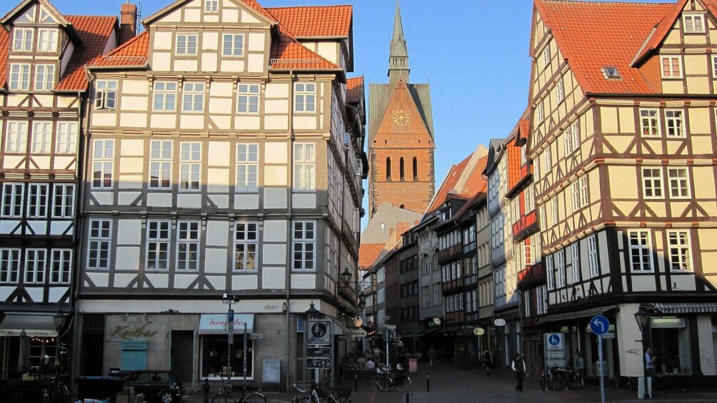 Hanover: Old Town Historical Walking Tour by Geo Epoche