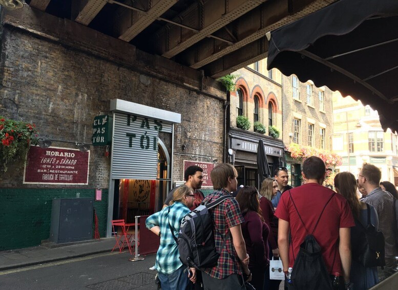 Picture 2 for Activity London: Harry Potter Movie & Book Locations Walking Tour