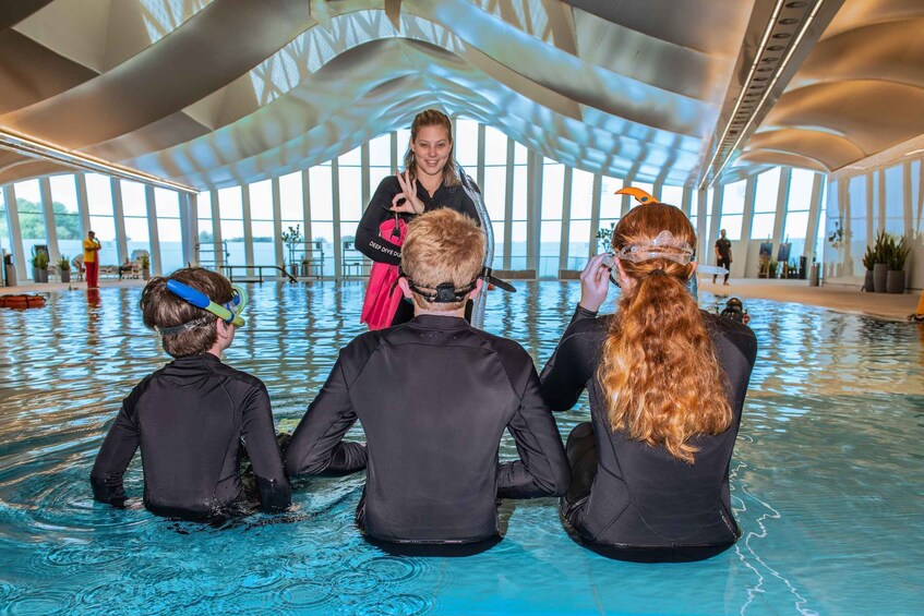 Picture 2 for Activity Dubai: Snorkeling at Deep Dive World's Deepest Pool