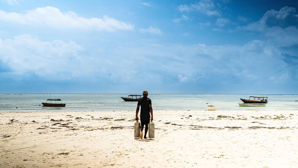 Picture 36 for Activity Zanzibar: 3-Day PADI Open Water Scuba Dive Course