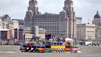 Unbeatable Guided Walk, River Cruise & U-Boat Story