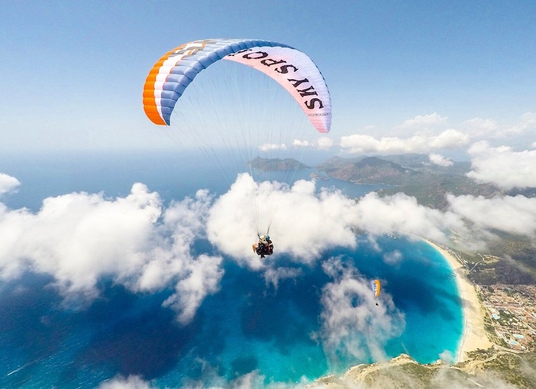 Picture 4 for Activity Ölüdeniz: 2-Hour Tandem Paragliding Experience