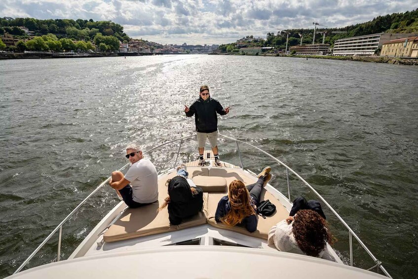 Picture 4 for Activity Porto: Guide Boat tour with tasting of 4 Port wines