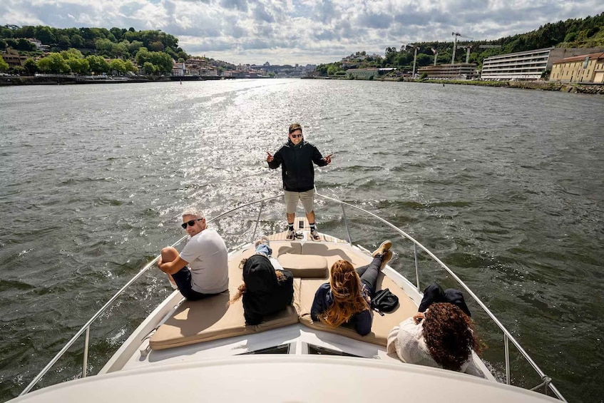 Picture 4 for Activity Porto: Guide Boat tour with tasting of 4 Port wines