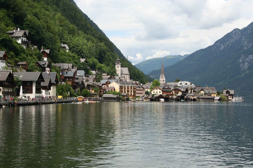 Private tour Highlights of Austria Hallstatt Salzburg Wachau