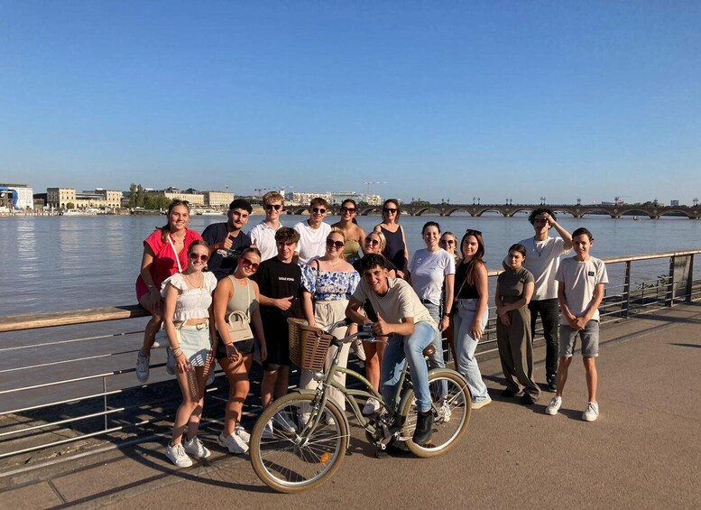 Picture 33 for Activity Bordeaux: Guided Bike Tour