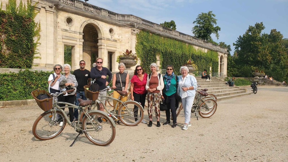 Picture 25 for Activity Bordeaux: Guided Bike Tour