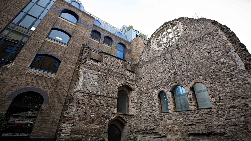 Picture 10 for Activity London: Ghosts and Crime Tour of Haunted Places