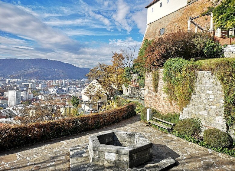 Picture 2 for Activity Graz: WWII-Themed Walking Tour with Graz Museum Option