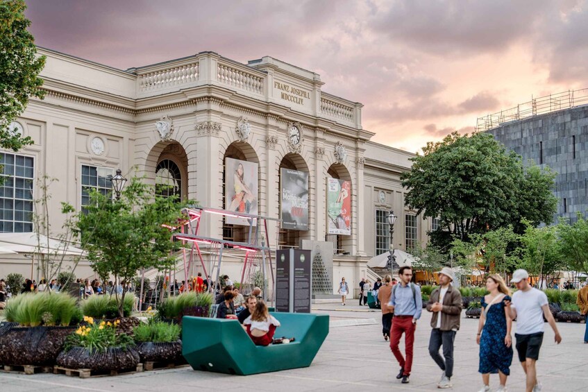 Vienna: Walking Tour of the MuseumsQuartier with Guide