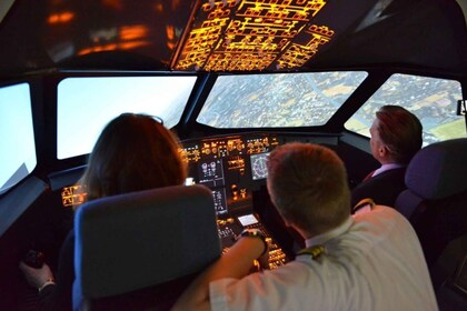 Hamburg: privétour van 1 uur in een Airbus A320 vluchtsimulator