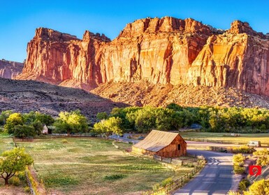 Capitol Reef National Park: Self-Guided Scenic Drive Tour