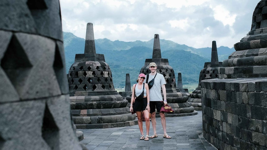 Yogyakarta: Borobudur Climb-up and Prambanan Guide Tour