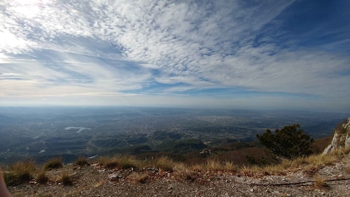 Tirana: Dajti Mountain halvdags Tur med taubanebillett