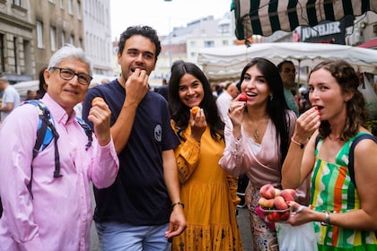 Vienna Food Tour: Dishes, Wine, Street Food & Culture