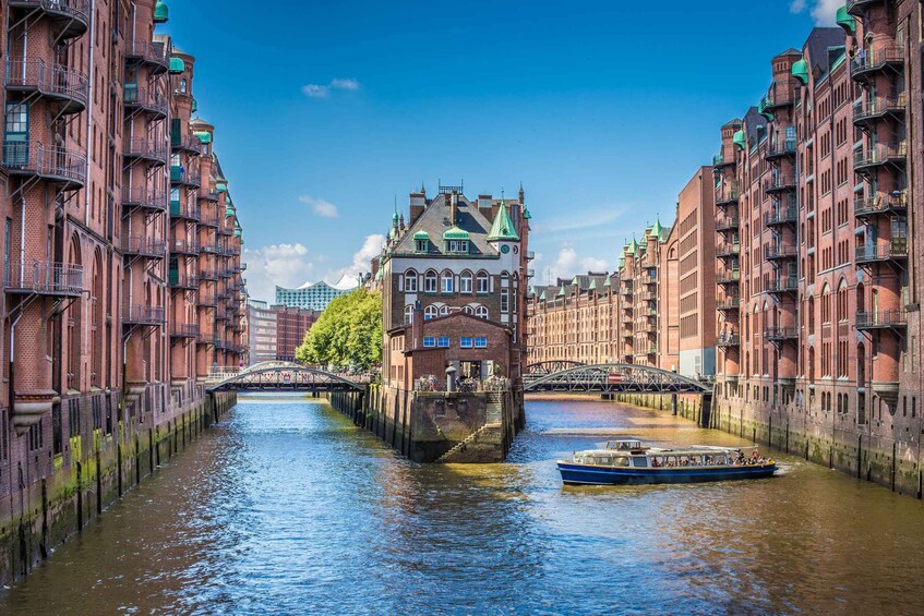 Picture 3 for Activity Hamburg Old Town Highlights Private Walking Tour